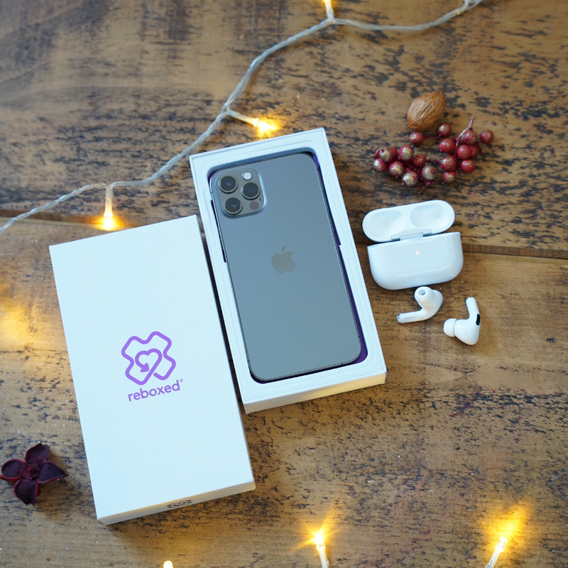 9 Sustainable Tech Gifts for a More Circular Christmas